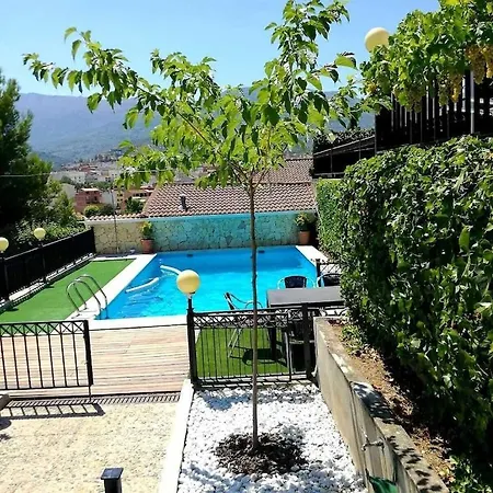 Casa Rural En Los Villares De Jaén