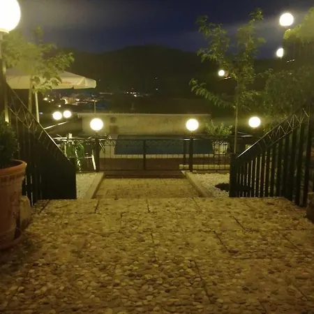 Casa Rural En Los Villares De Сasa de vacaciones *
