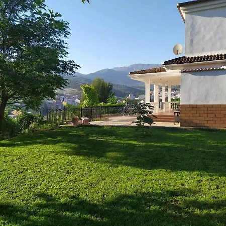 Casa Rural En Los Villares De Сasa de vacaciones
